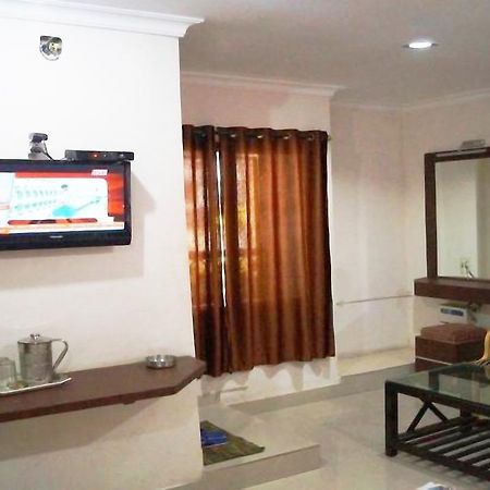 Vaishnavi Group Of Hotels Hyderabad Eksteriør billede